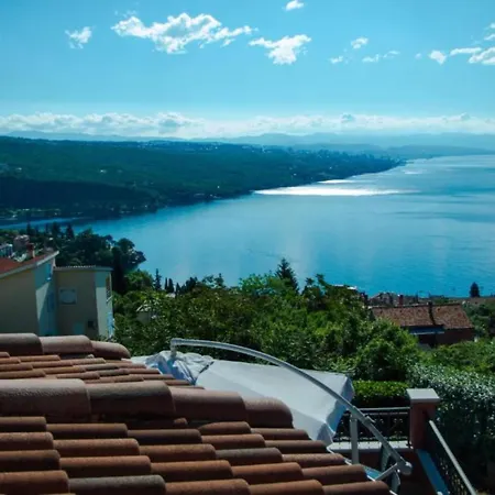 Apartman Marid - Three Bedroom Opatija