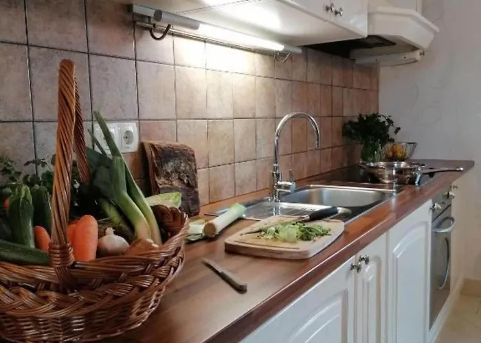 Marid - Three Bedroom Appartement Opatija